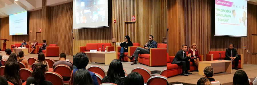 fotografías de las mesas del conversarorio